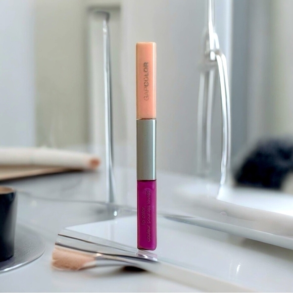 Rare GAP Lip Gloss Duo Lip Color Naughty Coquin Nice Agréable Lip Tint - Picture 1 of 5